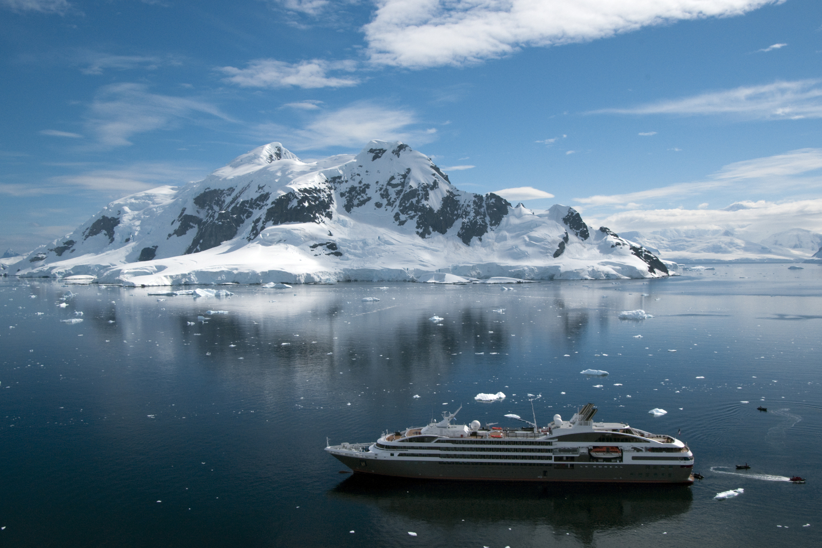 Antarctica-Cruise