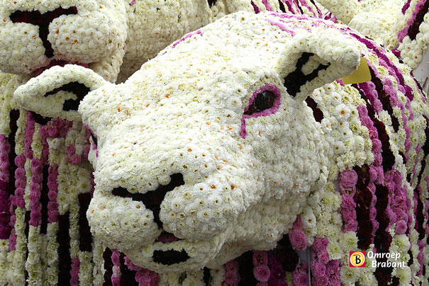 flower-sculptures-bloemencorso-netherlands-16