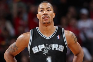 Derrick Rose In Spurs Jersey